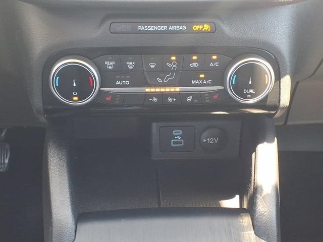 2022 Ford Escape SE Hybrid