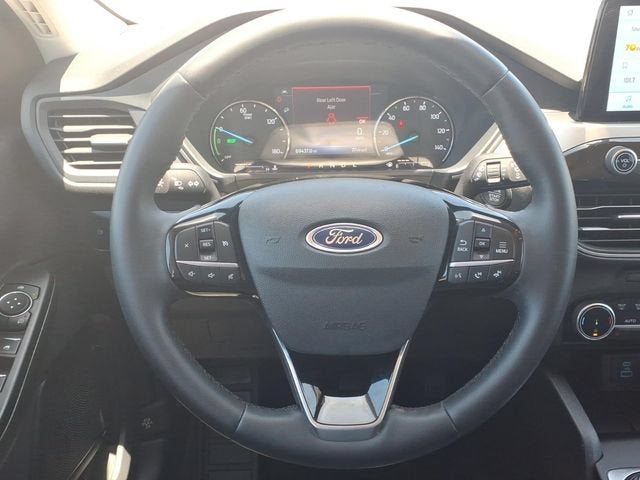 2022 Ford Escape SE Hybrid