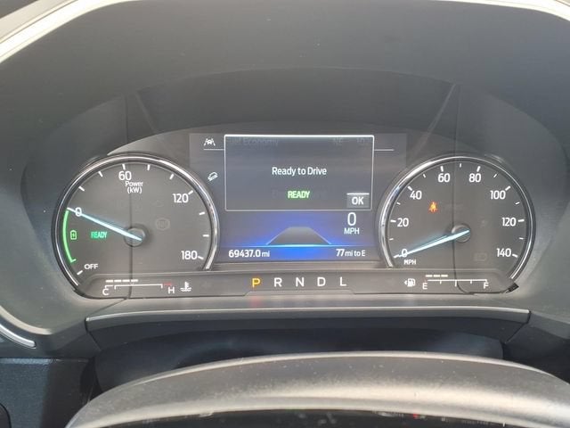 2022 Ford Escape SE Hybrid