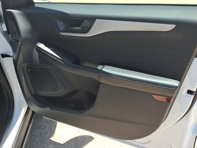 2022 Ford Escape SE Hybrid