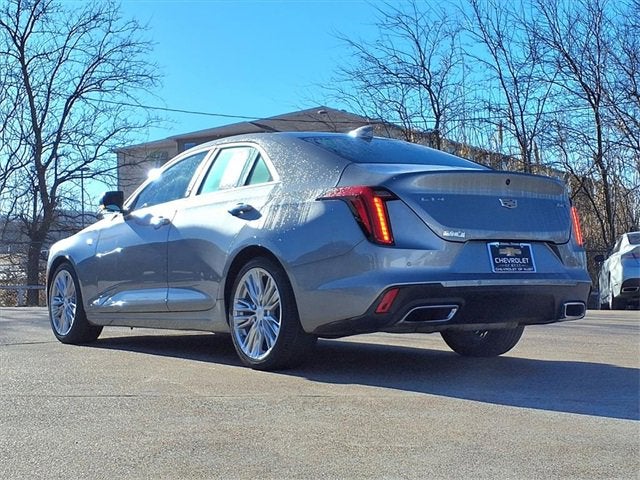 2023 Cadillac CT4 Premium Luxury