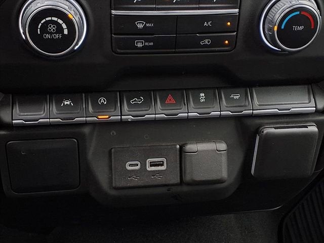 2024 Chevrolet Silverado 1500 Custom