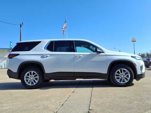 2023 Chevrolet Traverse LS