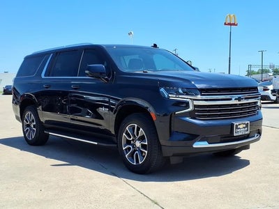 2024 Chevrolet Suburban LT
