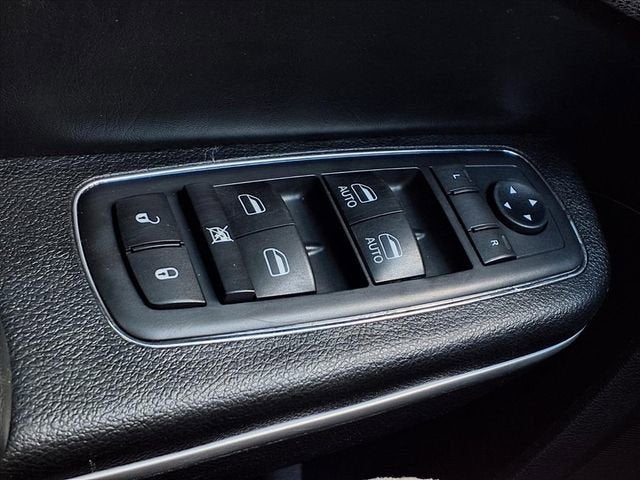 2019 Chrysler 300 300S