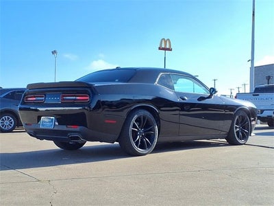 2016 Dodge Challenger SXT