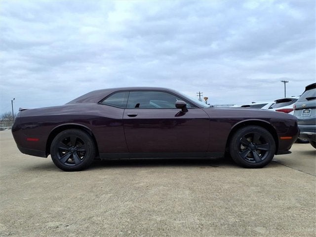 2022 Dodge Challenger SXT