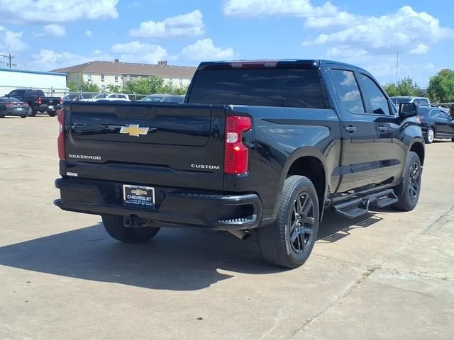 2025 Chevrolet Silverado 1500 Custom