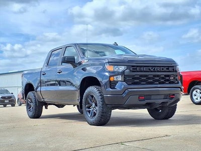 2023 Chevrolet Silverado 1500 Custom Trail Boss
