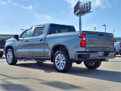 2022 Chevrolet Silverado 1500 LTD Custom