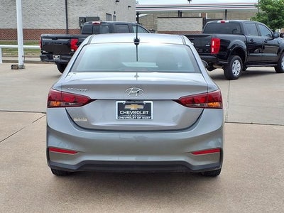 2022 Hyundai Accent SEL