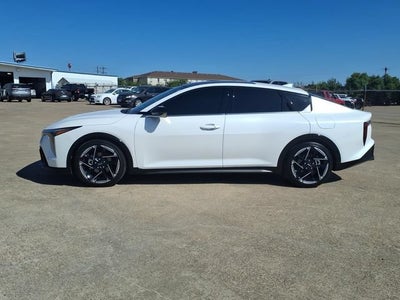 2025 Kia K4 GT-Line