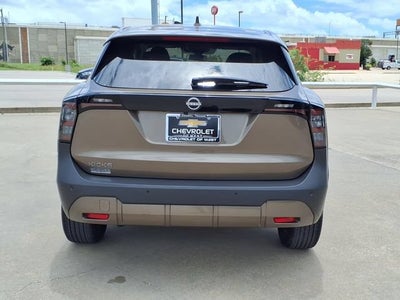2025 Nissan Kicks SV