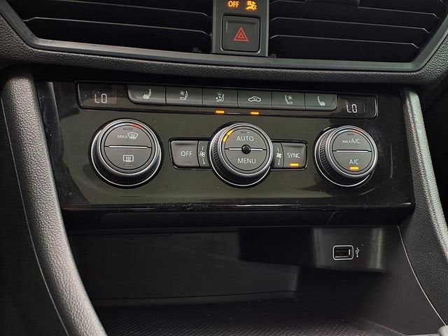 2019 Volkswagen Jetta SEL Premium