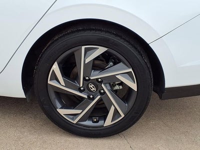 2024 Hyundai Elantra Limited