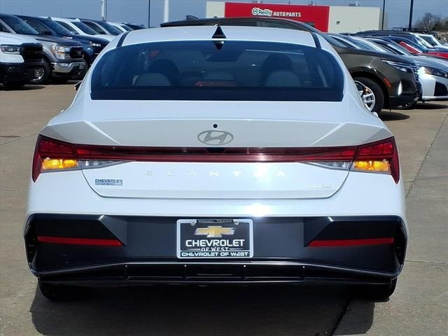 2025 Hyundai Elantra Limited