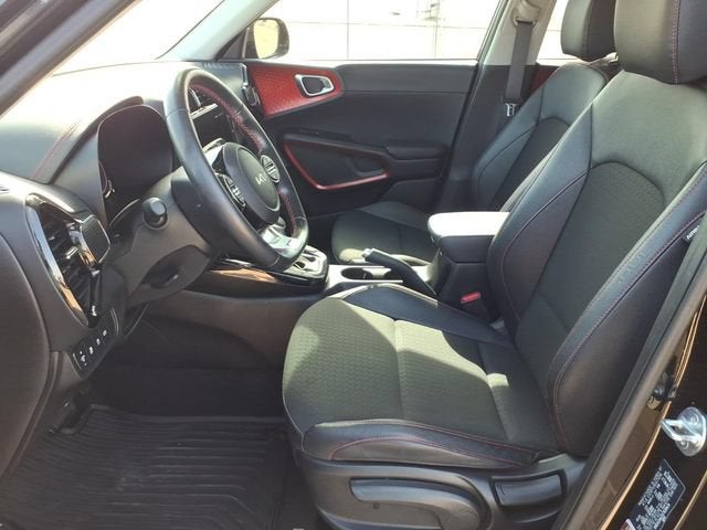 2025 Kia Soul GT-Line