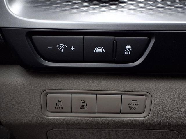 2024 Kia Carnival LX