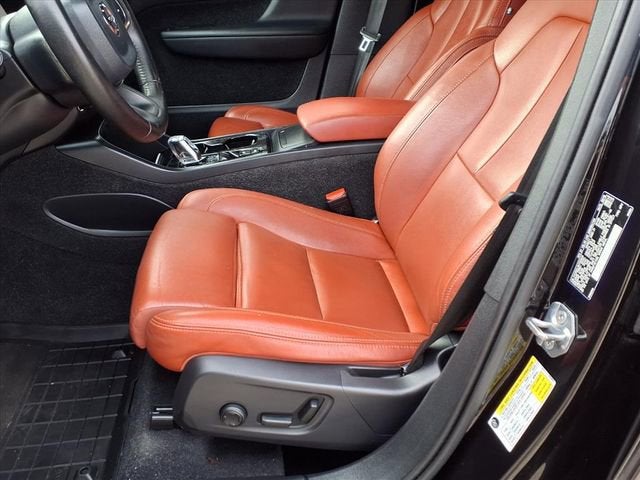 2019 Volvo XC40 Inscription