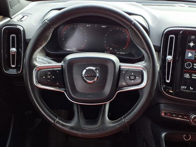 2019 Volvo XC40 Inscription