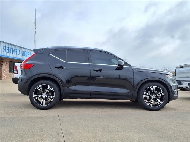 2019 Volvo XC40 Inscription